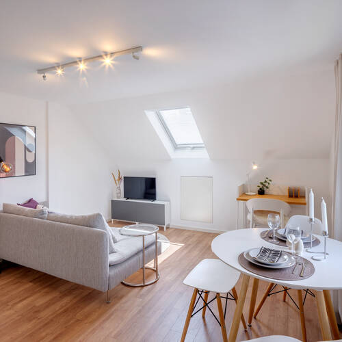 appartement sous les toits avec 2 pièces | Munich-Bogenhausen | 14852