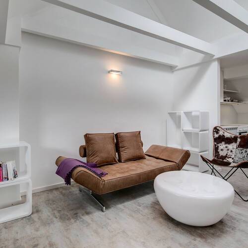 appartement sous les toits avec 2 pièces | Munich-Maxvorstadt | 7242