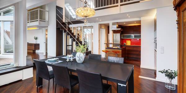 appartement style maisonnette avec mezzanine avec 2.5 pièces | Munich-Maxvorstadt | 9925