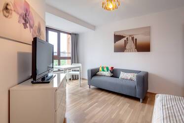 Appartement joliment meublé près de BMW