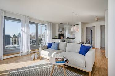 Appartement avec terrasse sur le toit très beau et meublé à Ramersdorf