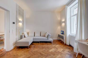 Appartement d'époque de 2,5 pièces, rénové en 2017