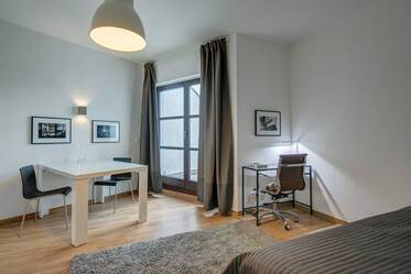 Appartement très beau et meublé à Nymphenburg