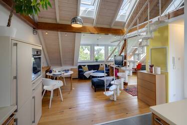 Bel appartement avec galerie à Munich-Trudering, meublé