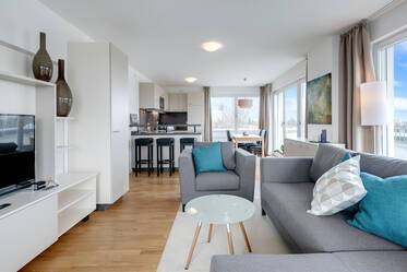 Appartement avec terrasse sur le toit très beau et meublé à Milbertshofen