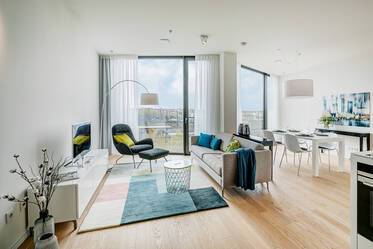 Appartement avec concierge, salle de sport et terrasse sur le toit à louer