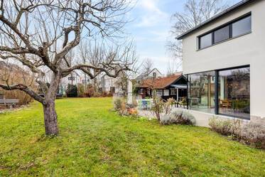 Maison moderne et spacieuse conçue par un architecte à louer 