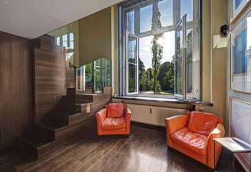 Appartement avec mezzanine très beau et meublé à Maxvorstadt