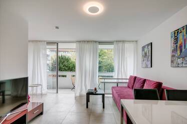 Appartement très beau et meublé à Neuhausen