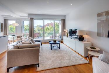 Appartement très beau et meublé à Schwabing