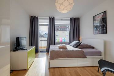 Appartement meublé et lumineux à Berg am Laim