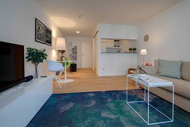 Appartement très beau et meublé à Maxvorstadt
