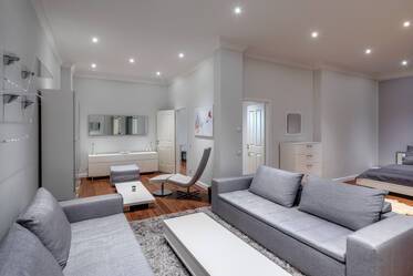 Appartement style maisonnette logement de hautes exigences, équipement de haute qualité à Maxvorstadt