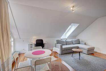Appartement avec un bon agencement et une terrasse sur le toit