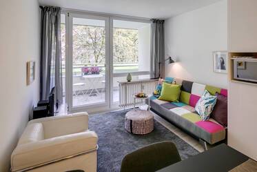 Appartement élégant d&#039;une pièce, à proximité de la Rosenheim Platz