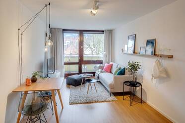 Appartement très beau et meublé à Sendling