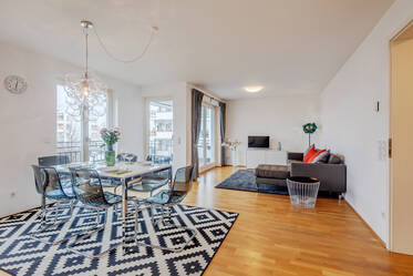 Chic appartement meublé de 3 pièces à Schwabing-West