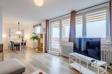 Appartement meublé avec terrasse sur le toit au 11e étage à louer