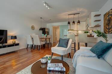Appartement très beau et meublé à Schwabing