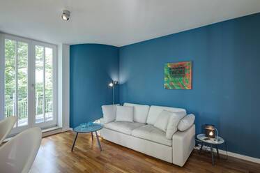 Location d&#039;un appartement de 3 pièces meublé avec amour