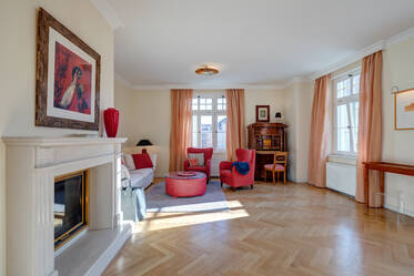 Geräumige Altbauwohnung in Schwabing 