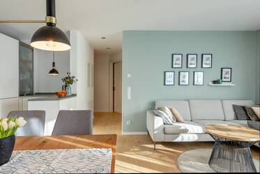 Appartement très beau et meublé à Forstenried
