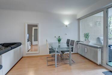 Appartement mobilier attrayant à Nymphenburg