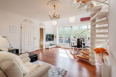 Appartement style maisonnette beau et meublé à Pasing
