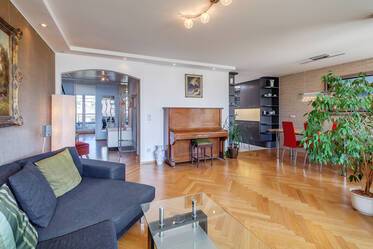 Appartement avec terrasse sur le toit beau et meublé à Puchheim