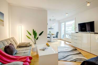Appartement très beau et meublé à Schwabing