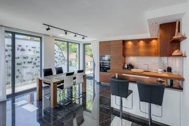 Premier occupant : haut de gamme et moderne au Stadtpark