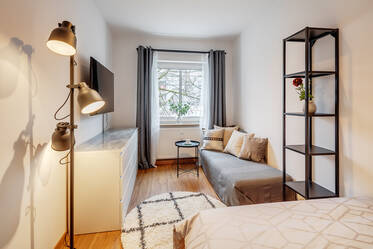 Appartement beau et meublé à Neuhausen