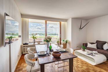Appartement très beau et meublé à Arabellapark