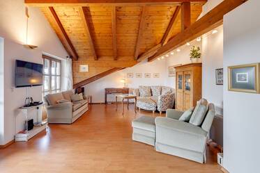 Appartement beau et meublé à Gräfelfing