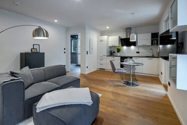 Appartement très beau et meublé à Ottobrunn