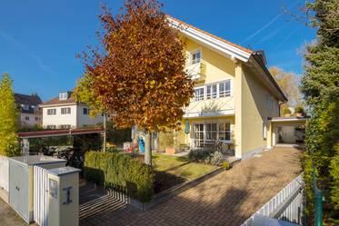 Maison mitoyenne belle et meublée à Ramersdorf