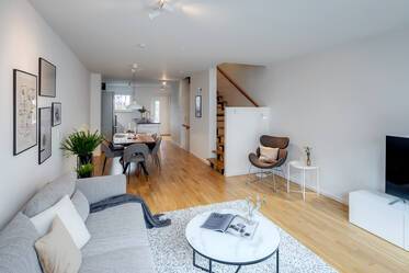 Maison mitoyenne très beau et meublé à Schwabing