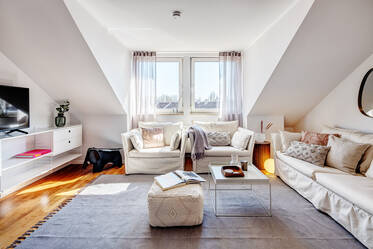 Appartement très beau et meublé à Sendling