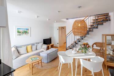 Appartement style maisonnette beau et meublé à Aubing