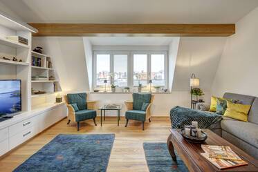 Appartement avec terrasse sur le toit très beau et meublé à Au-Haidhausen