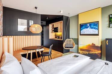 Studio très beau et meublé à Obersendling