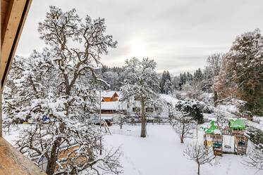 Appartement sous les toits très beau et meublé à Bad Heilbrunn