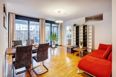 Appartement avec jardin très beau et meublé à Nymphenburg-Gern