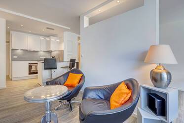 Appartement très beau et meublé à Obersendling