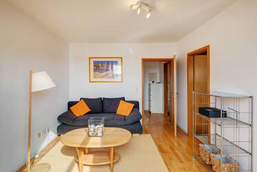 Appartement mansardé meublé et lumineux à louer