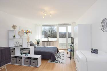 Appartement beau et meublé à Obersendling