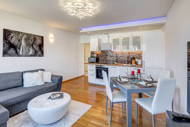 Bel appartement calme et lumineux à louer à Laim
