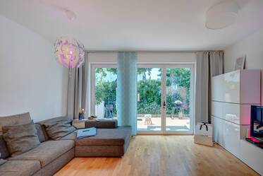 Maison mitoyenne placée au milieu de la rangée très belle et meublée à Lerchenau