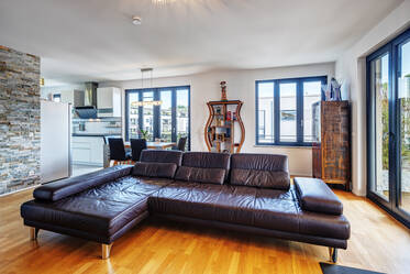 Appartement beau et meublé à Oberföhring