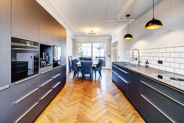 Appartement très beau et meublé à Neuhausen